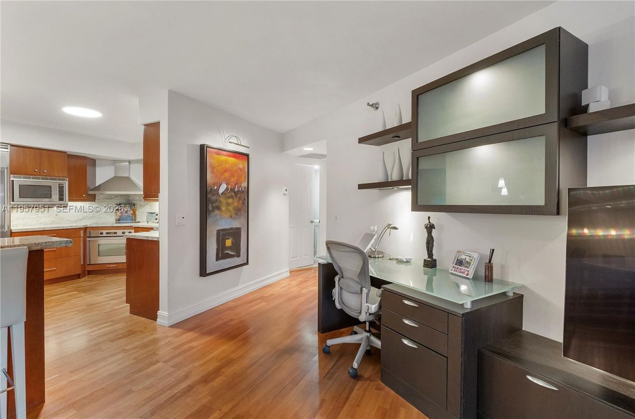 3500 Mystic Pointe Dr, Unit 1407, Aventura, FL 33180 Photo