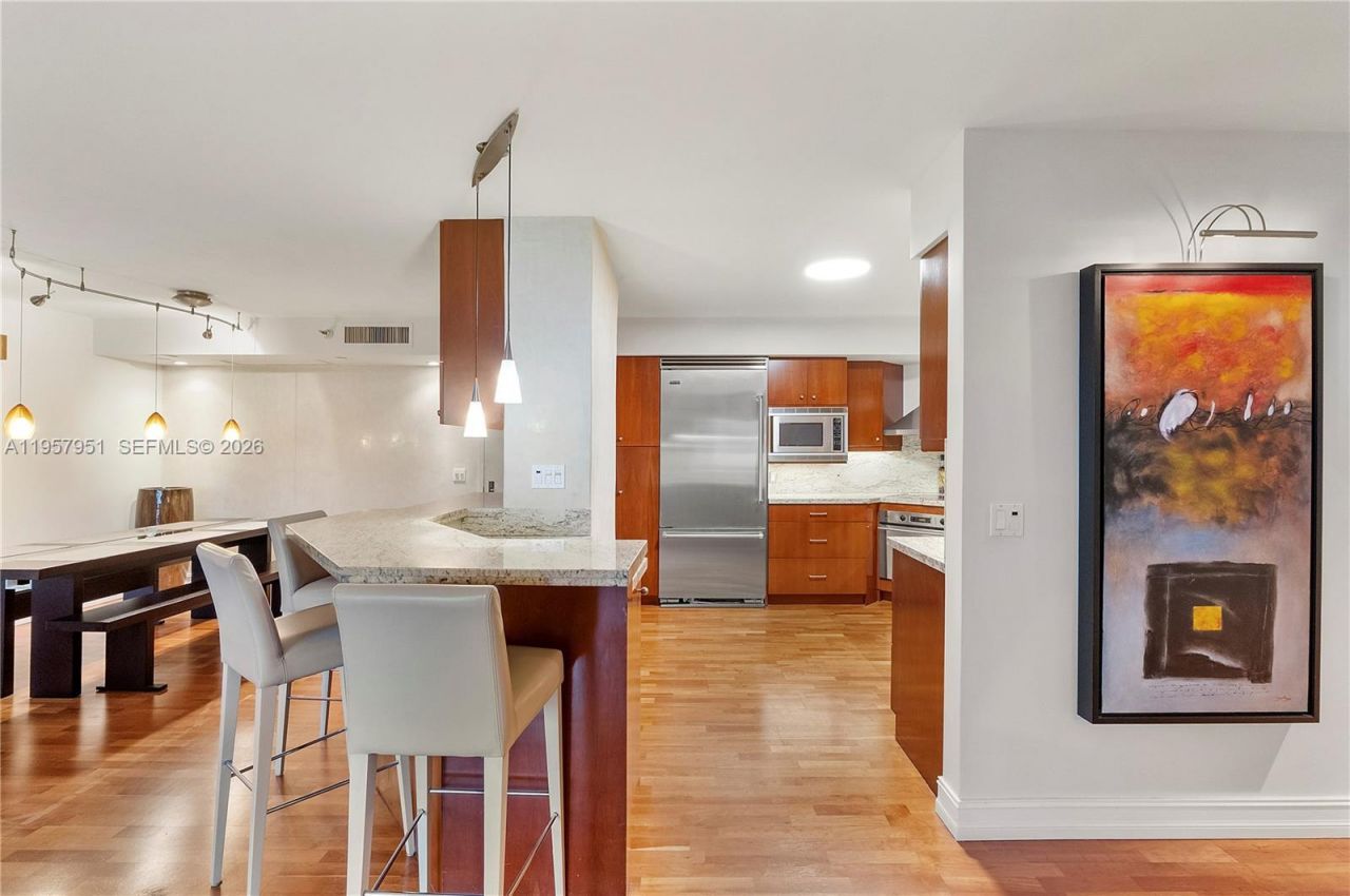 3500 Mystic Pointe Dr, Unit 1407, Aventura, FL 33180 Photo