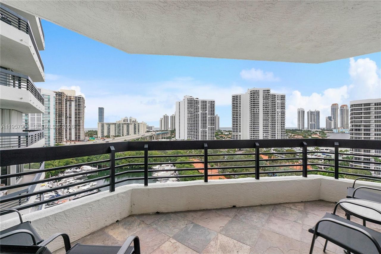 3500 Mystic Pointe Dr, Unit 1407, Aventura, FL 33180 Photo