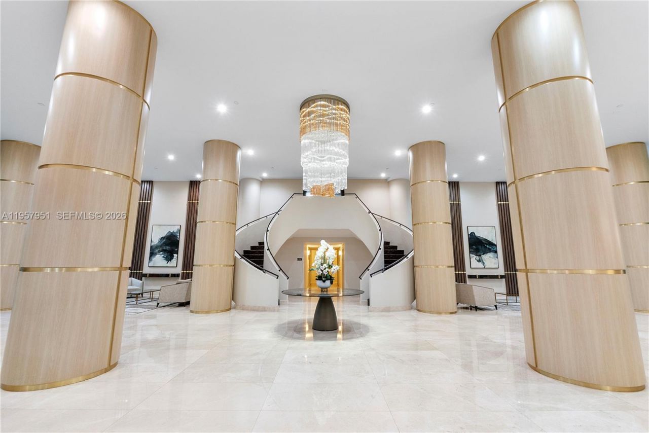 3500 Mystic Pointe Dr, Unit 1407, Aventura, FL 33180 Photo