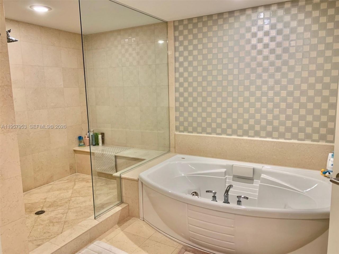 3101 S Ocean Dr , Unit 1701, Hollywood, FL 33019 Photo