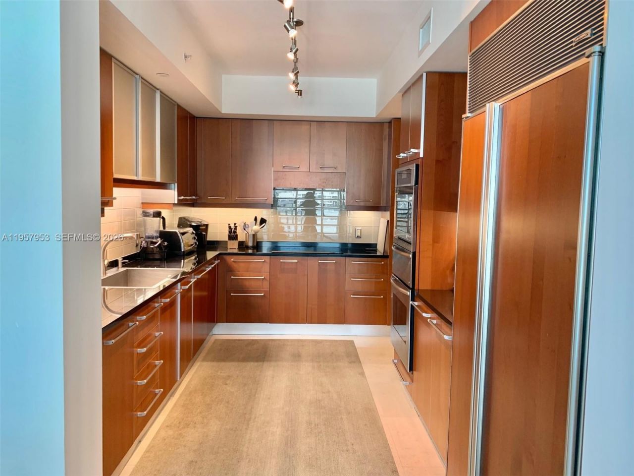 3101 S Ocean Dr , Unit 1701, Hollywood, FL 33019 Photo