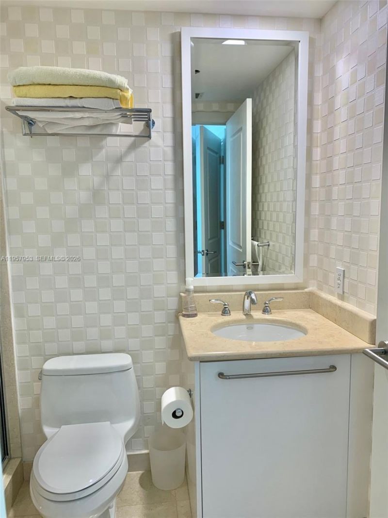 3101 S Ocean Dr , Unit 1701, Hollywood, FL 33019 Photo