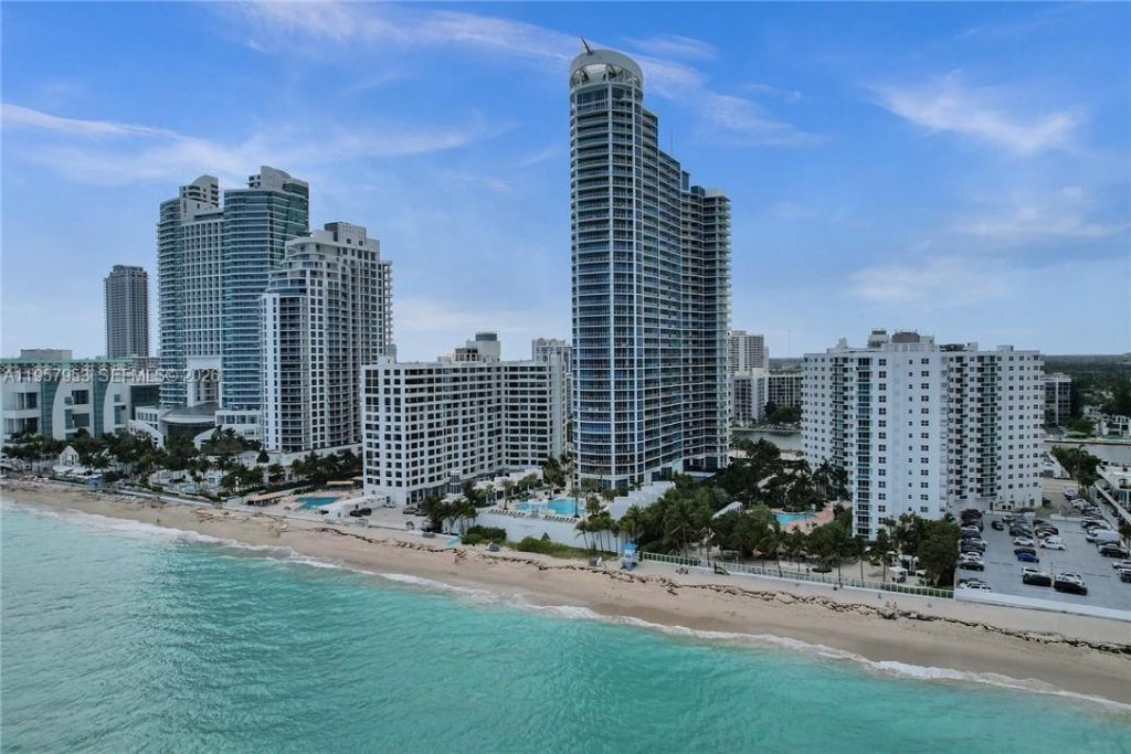 3101 S Ocean Dr , Unit 1701, Hollywood, FL 33019 Photo