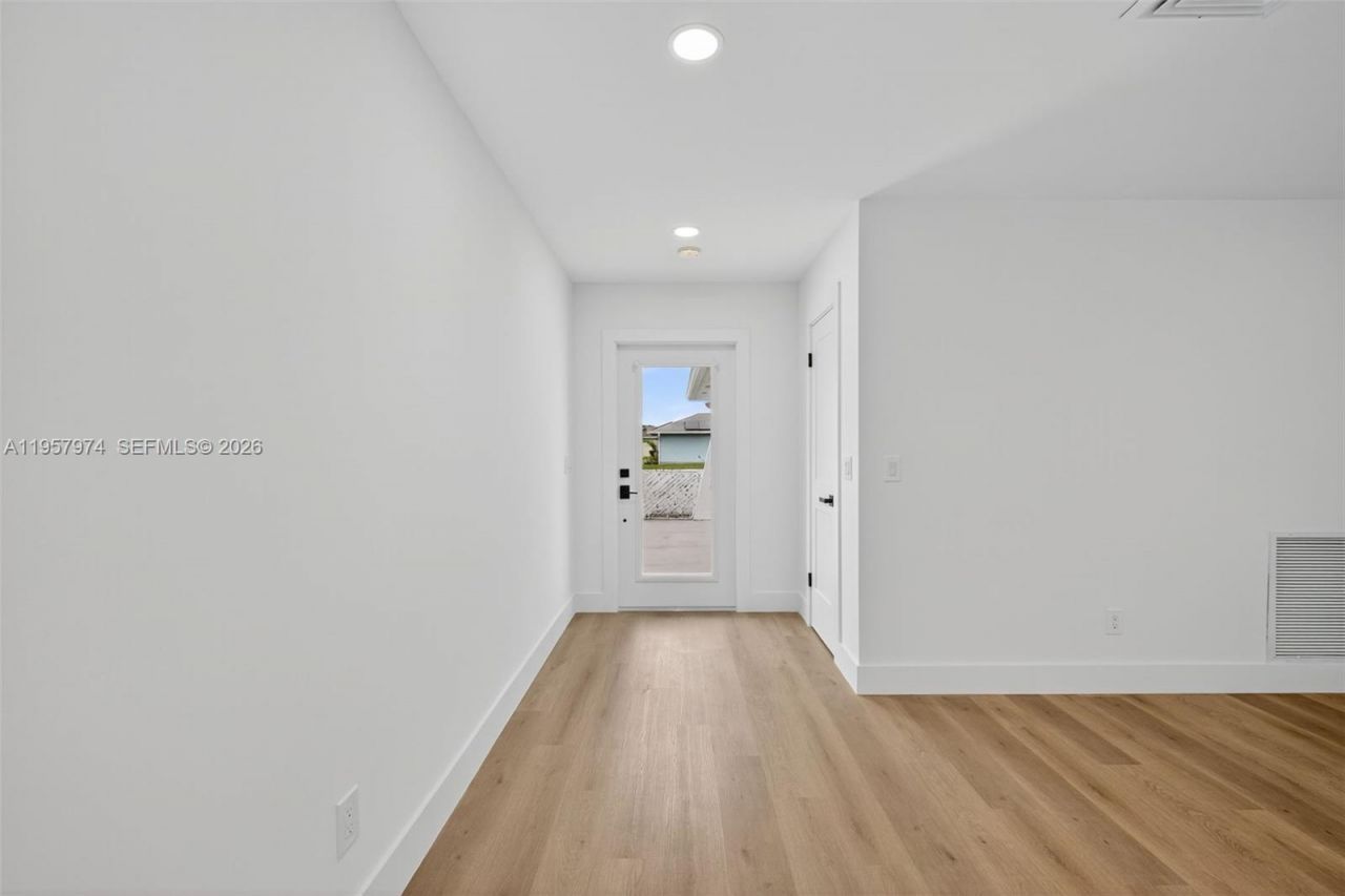 2221 SE Sidonia St , Port Saint Lucie, FL 34952 Photo