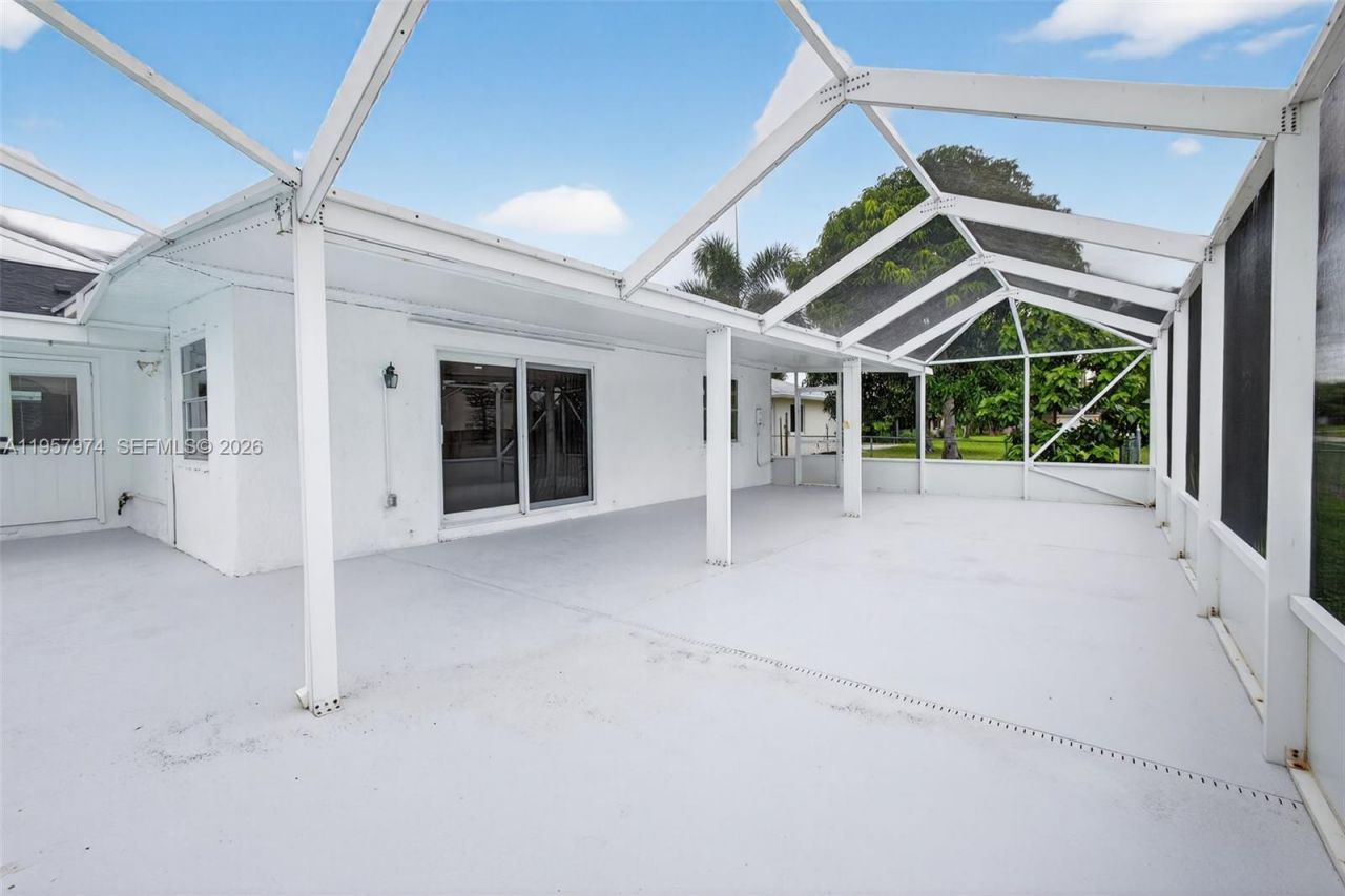 2221 SE Sidonia St , Port Saint Lucie, FL 34952 Photo