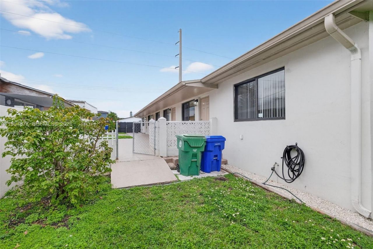 4727 NW 4th St, Unit 4727, Miami, FL 33126 Photo