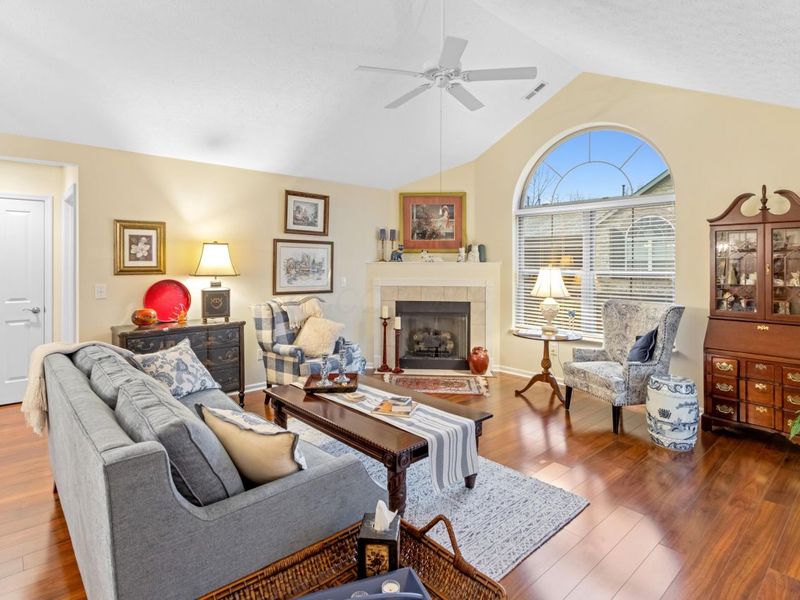 531 Ruttington Lane, Westerville, OH 43082 Photo 7