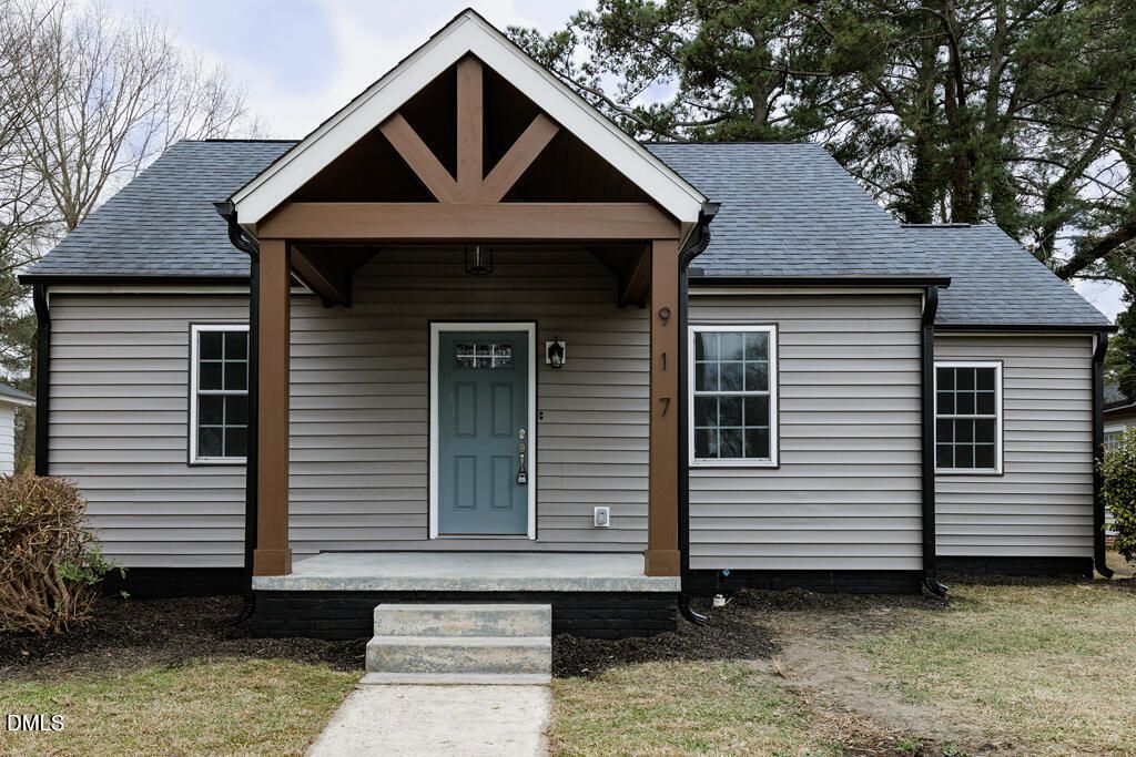 917 Gold Street N, Wilson, NC 27893 Main Photo