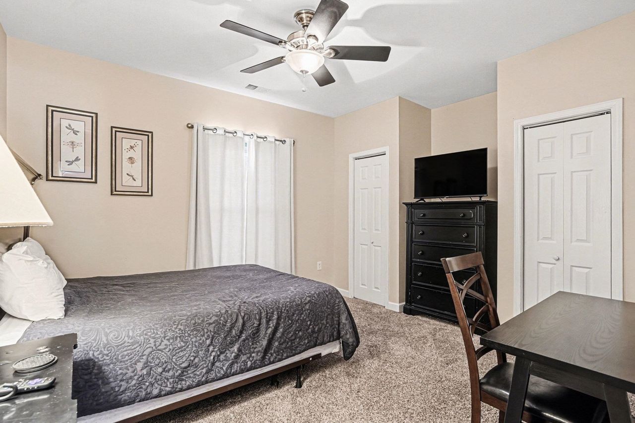 6253 Catalina Dr. Photo 12