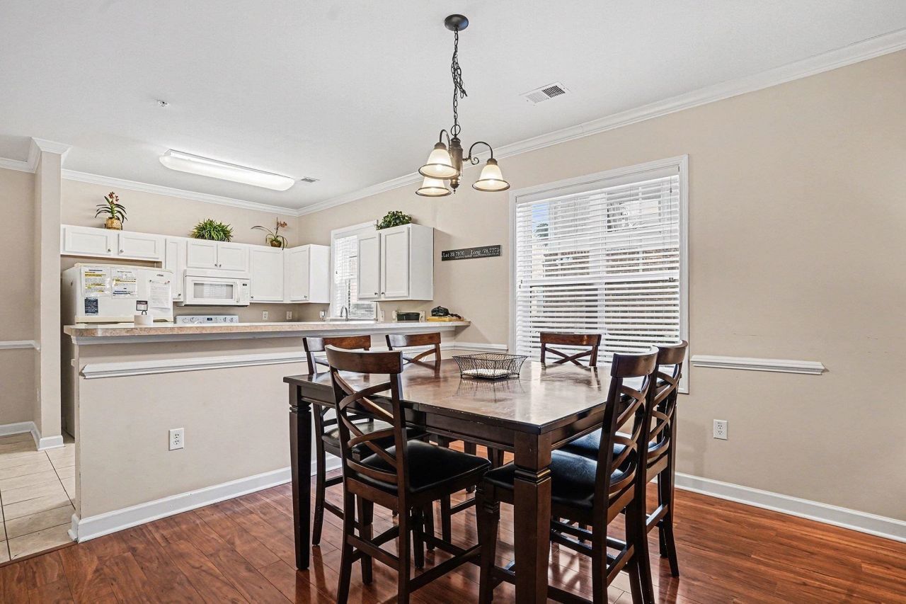 6253 Catalina Dr. Photo 6