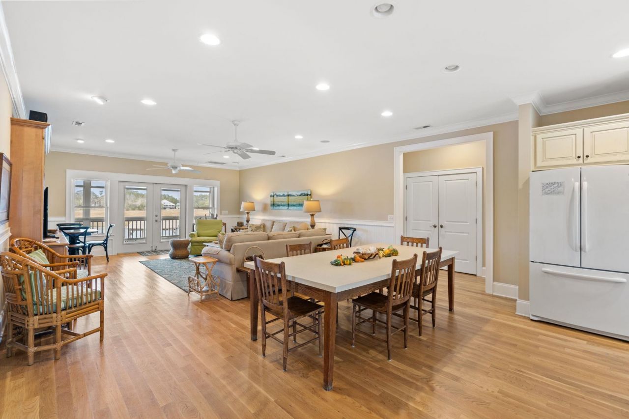 187 Myrtle Ave. Photo 26