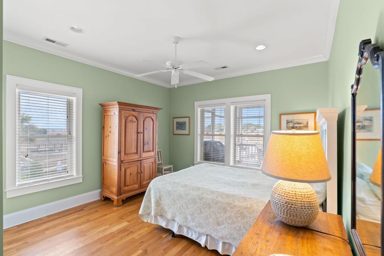 187 Myrtle Ave. Photo 28