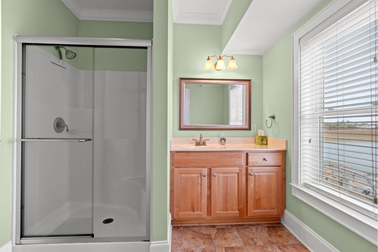 187 Myrtle Ave. Photo 36