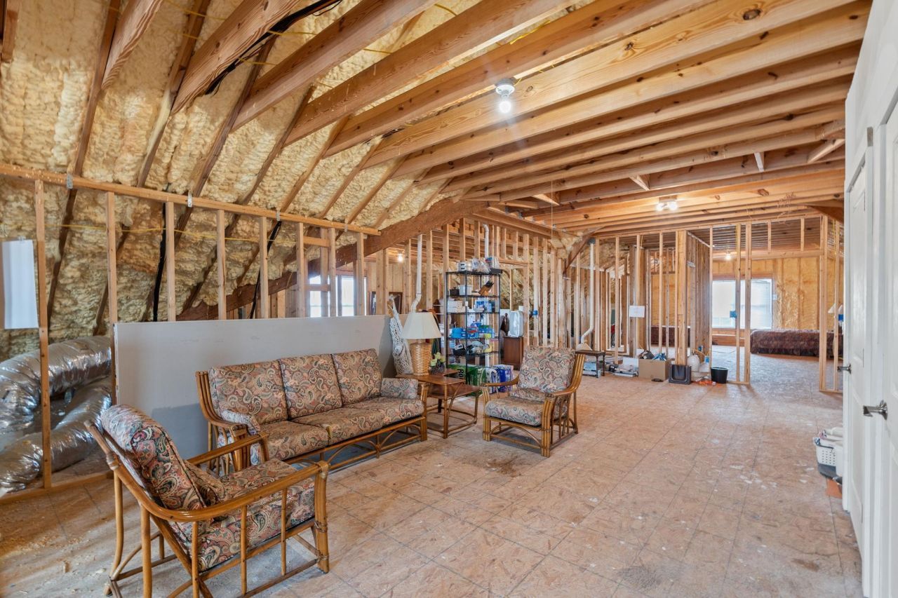 187 Myrtle Ave. Photo 42