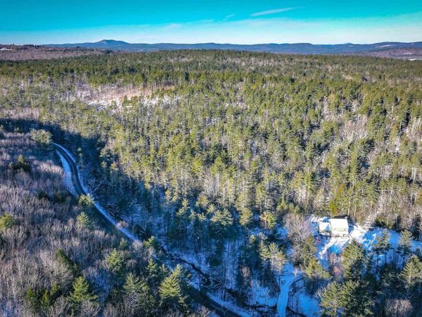 00 Bog Brook Road, New Boston, NH 03070