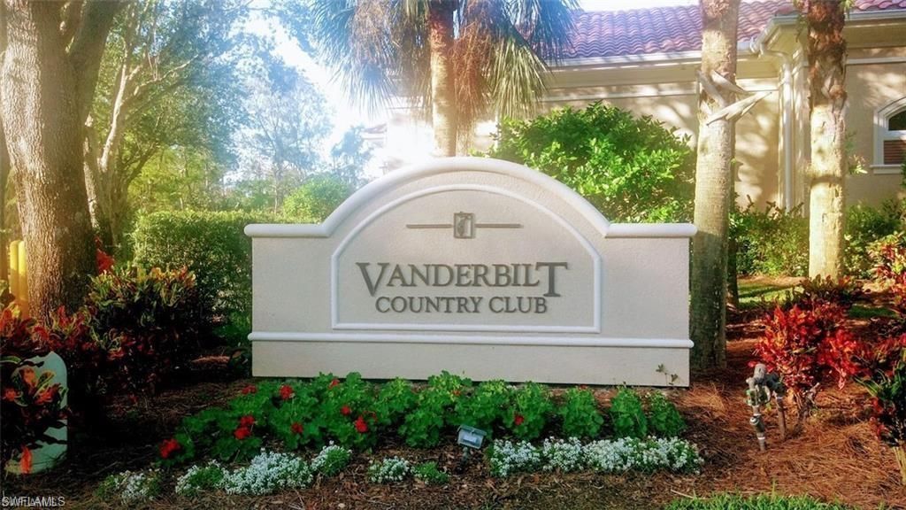 8225 Danbury Blvd E, Unit 1-102, Naples, FL 34120 Photo