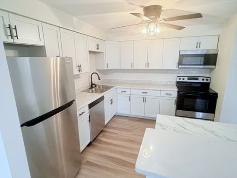 3400 Wooster Road, Unit 622, Rocky River, OH 44116 Photo 4