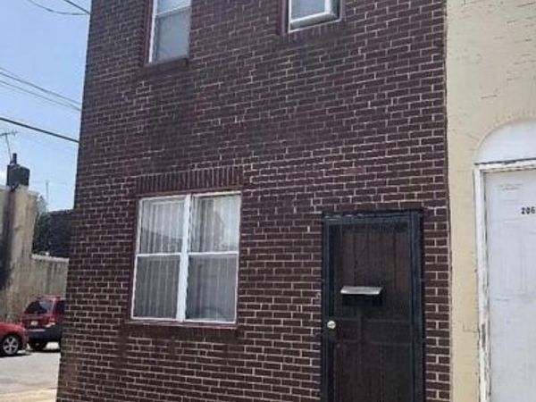 2070 E SOMERSET STREET, PHILADELPHIA, PA 19134