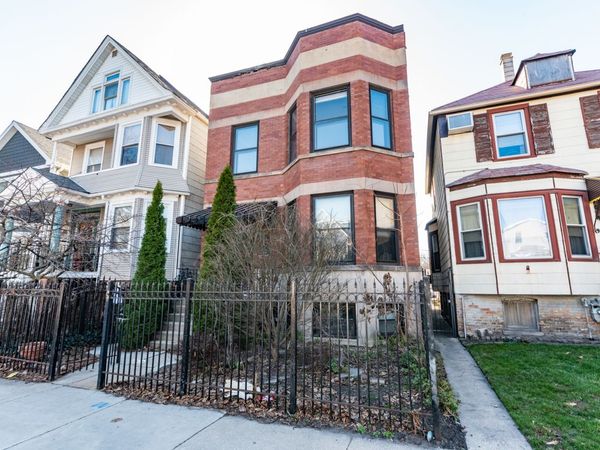 4612 N CLAREMONT Avenue, Chicago, IL 60625