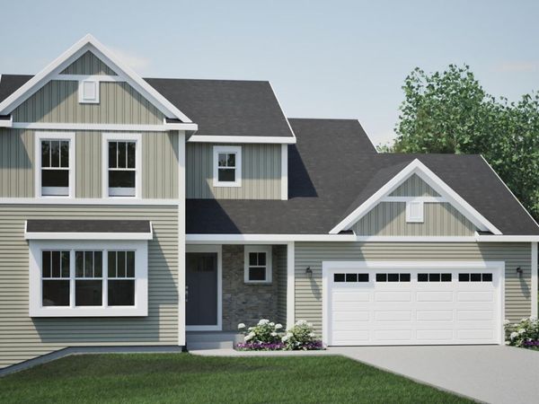 174 Sapphire Ln, Saukville, WI 53080