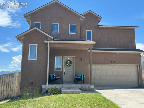 861 Circle Road, Palmer Lake, CO 80133