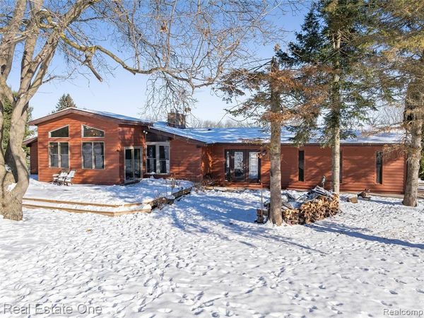 1850 Hickory Hollow Lane, Lima Twp, MI 48130