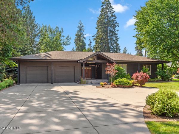 9641 N EASY ST, Hayden Lake, ID 83835