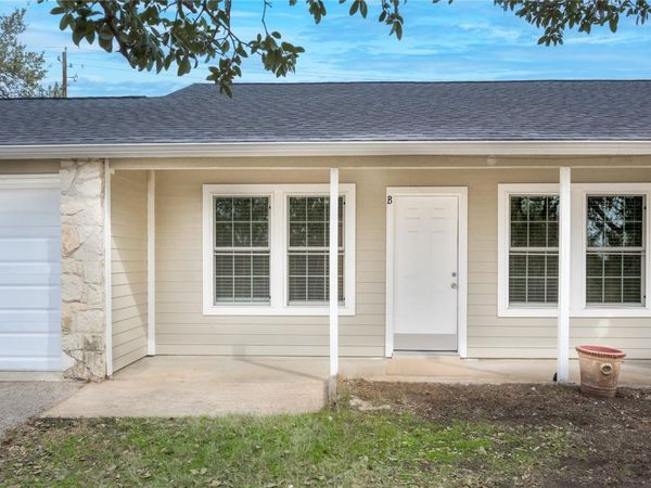 15302 Cavalier Canyon DR, Unit B, Lakeway, TX 78734