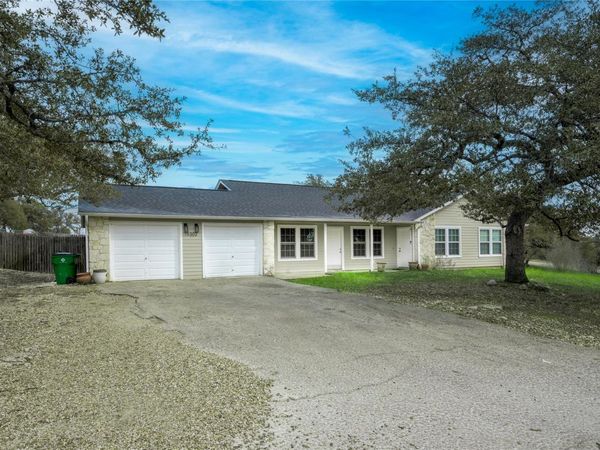 15302 Cavalier Canyon DR, Unit B, Lakeway, TX 78734