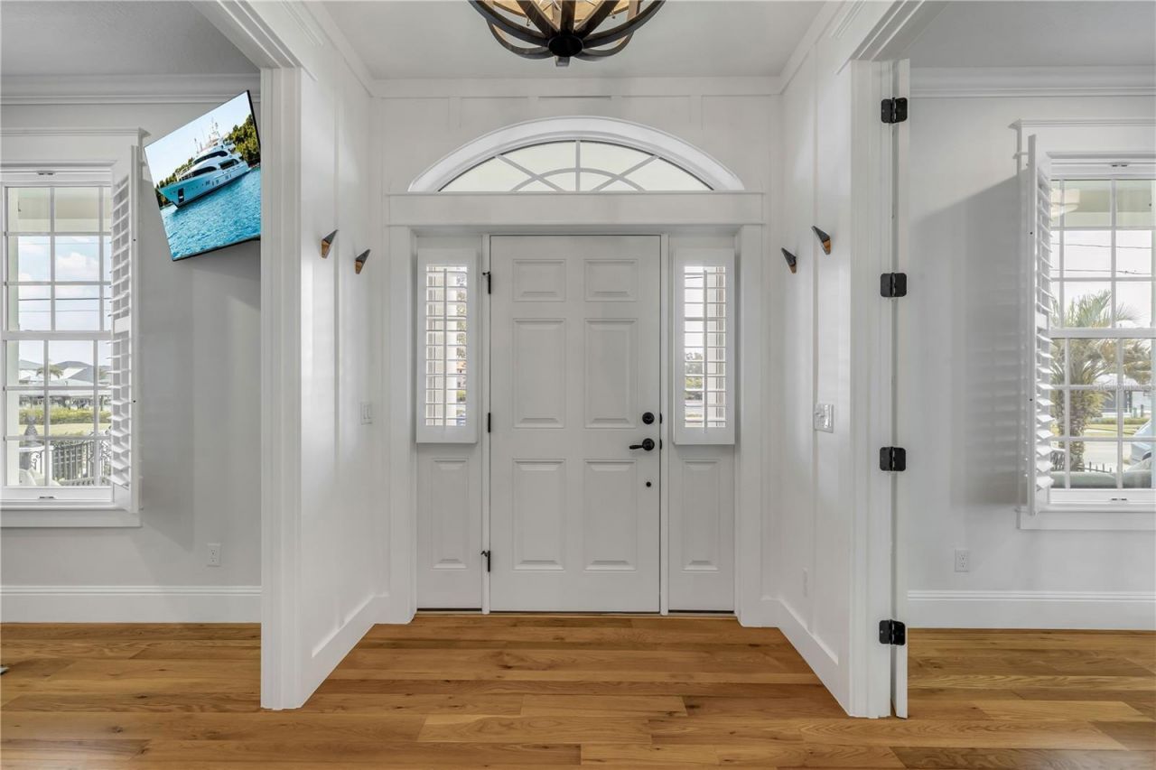 1212 S Riverside Drive, New Smyrna Beach, FL 32168 Photo