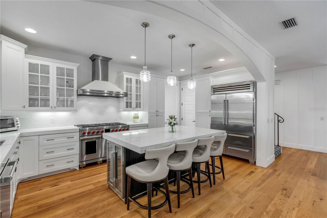 1212 S Riverside Drive, New Smyrna Beach, FL 32168 Photo