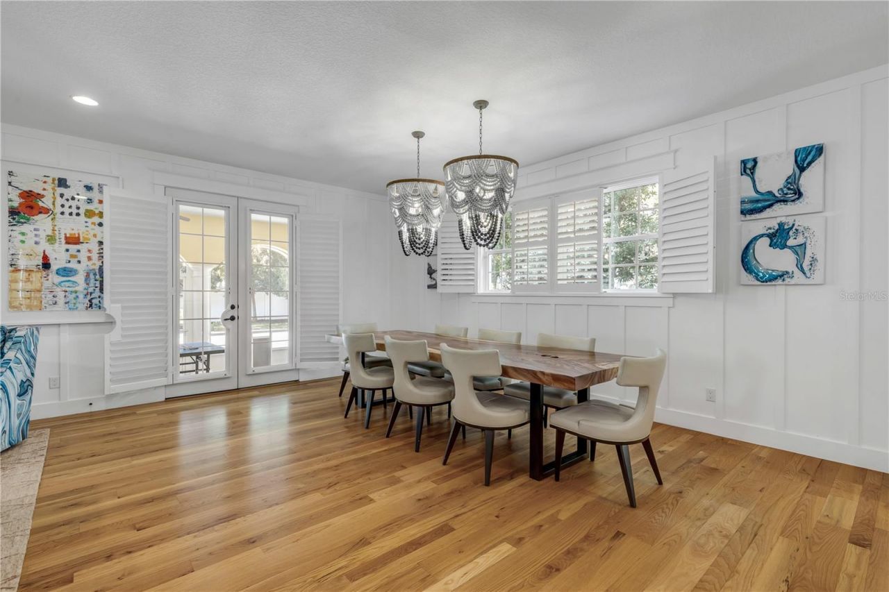 1212 S Riverside Drive, New Smyrna Beach, FL 32168 Photo