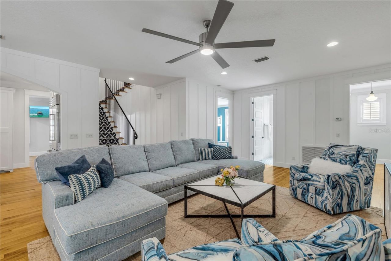 1212 S Riverside Drive, New Smyrna Beach, FL 32168 Photo