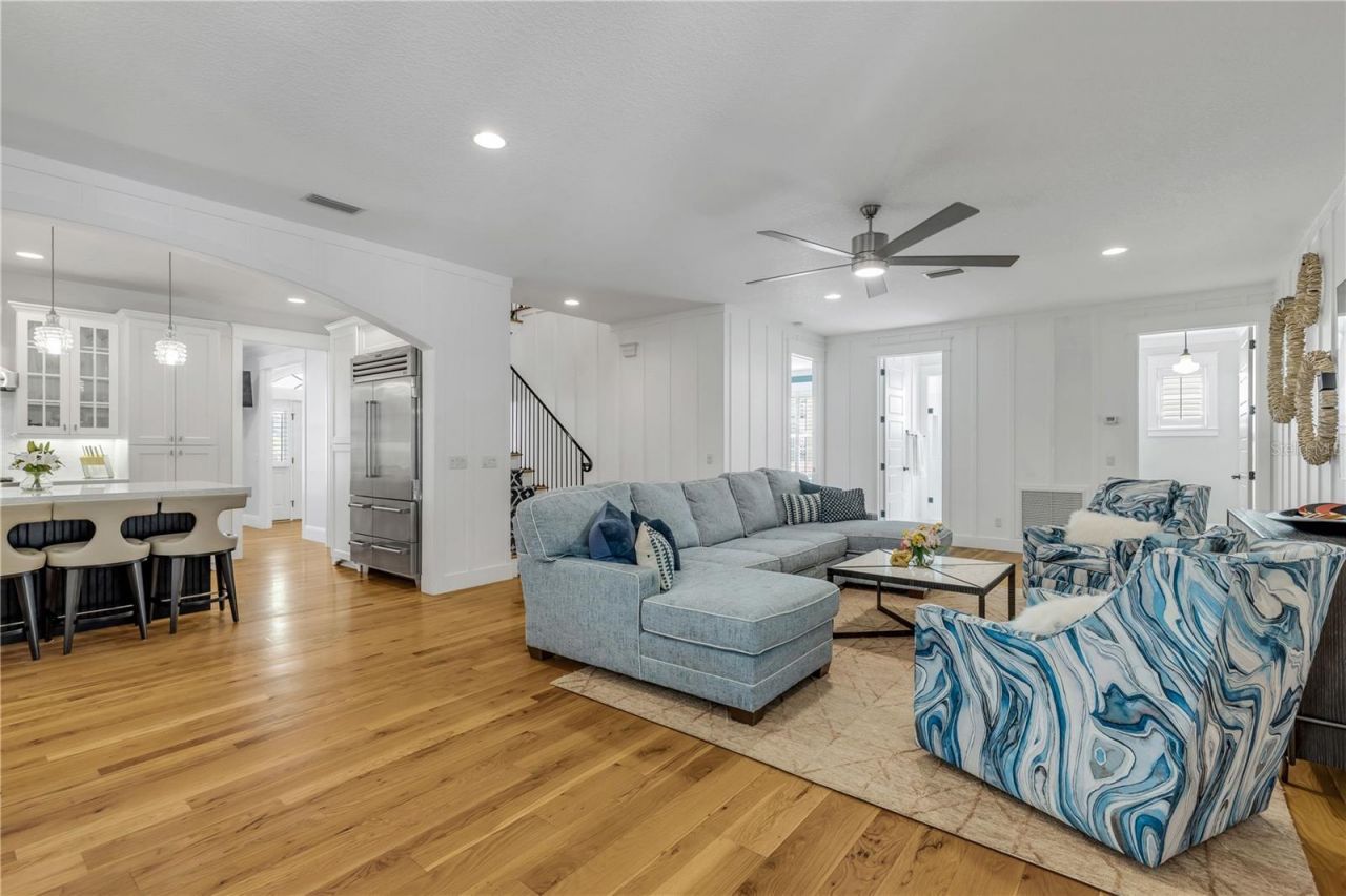 1212 S Riverside Drive, New Smyrna Beach, FL 32168 Photo