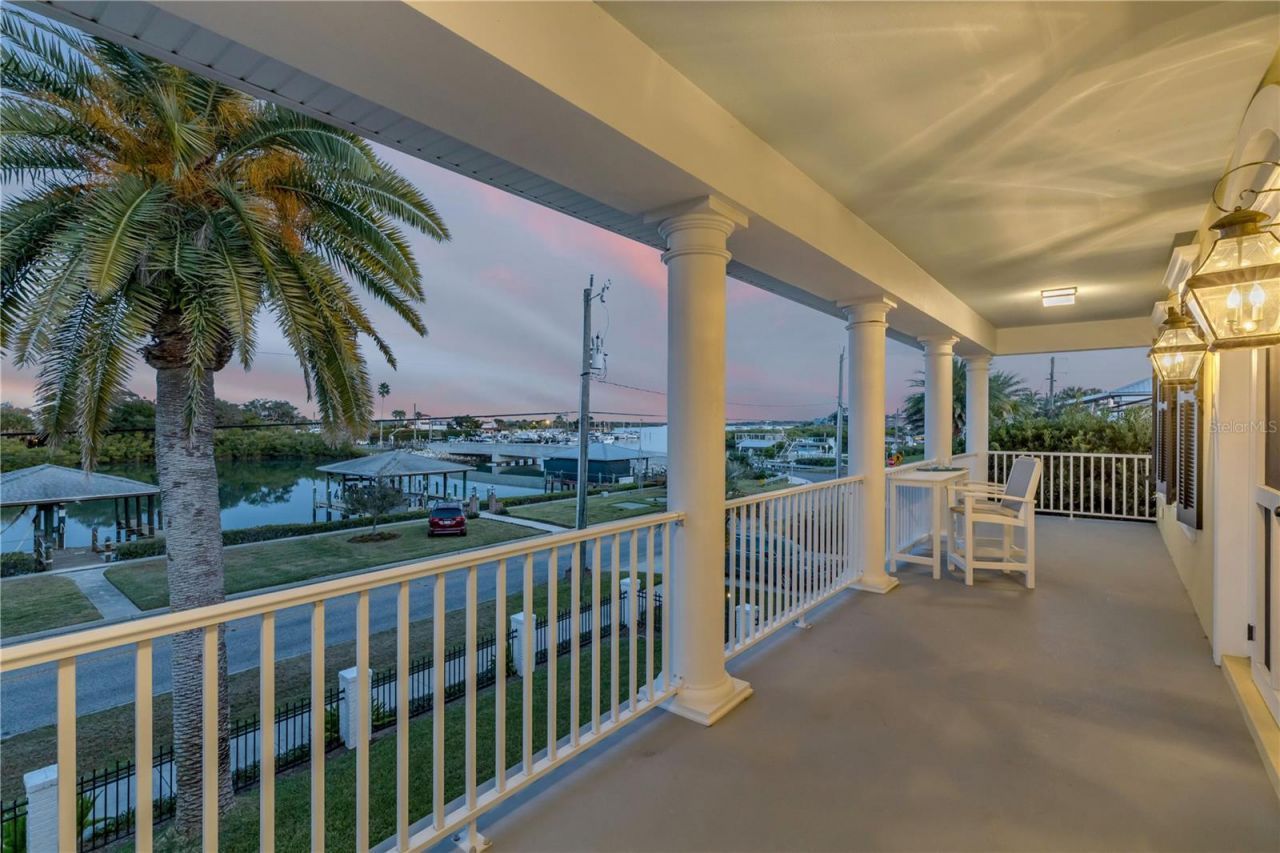 1212 S Riverside Drive, New Smyrna Beach, FL 32168 Photo