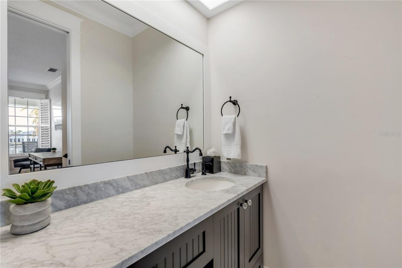 1212 S Riverside Drive, New Smyrna Beach, FL 32168 Photo