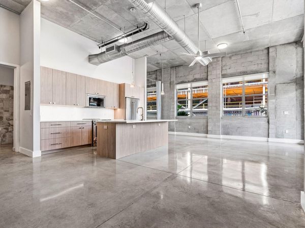 445 N Andrews Avenue, Unit 202, Fort Lauderdale, FL 33301