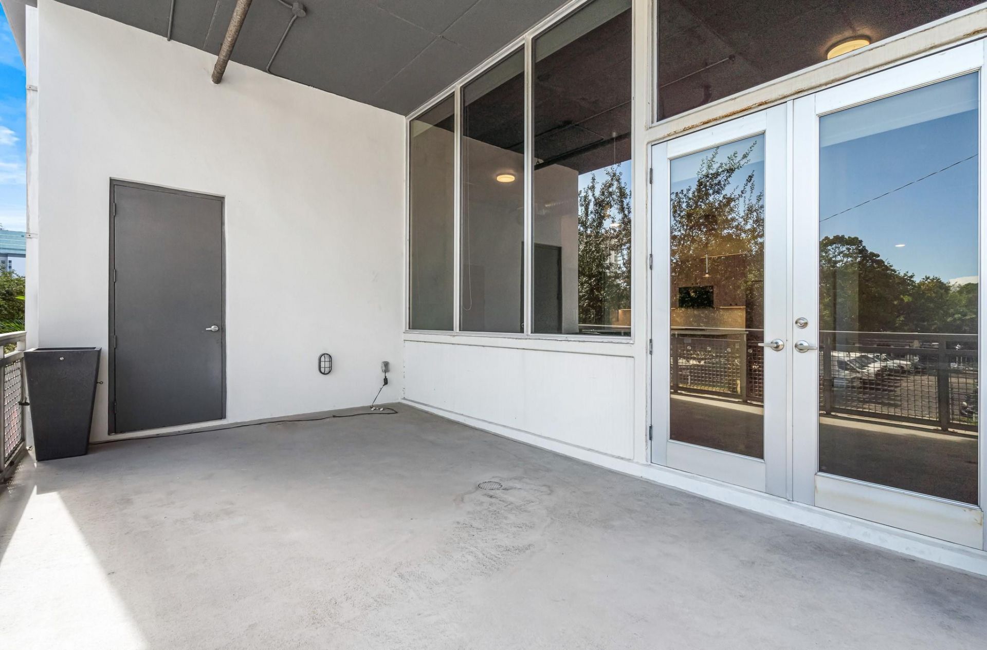 445 Andrews Avenue, Unit 202, Fort Lauderdale, FL 33301 Photo