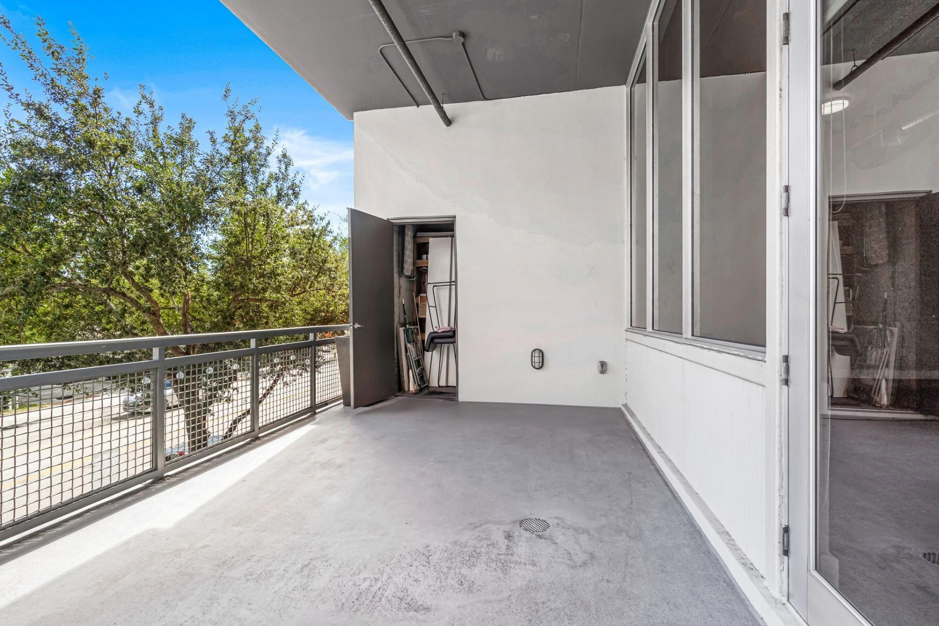 445 Andrews Avenue, Unit 202, Fort Lauderdale, FL 33301 Photo