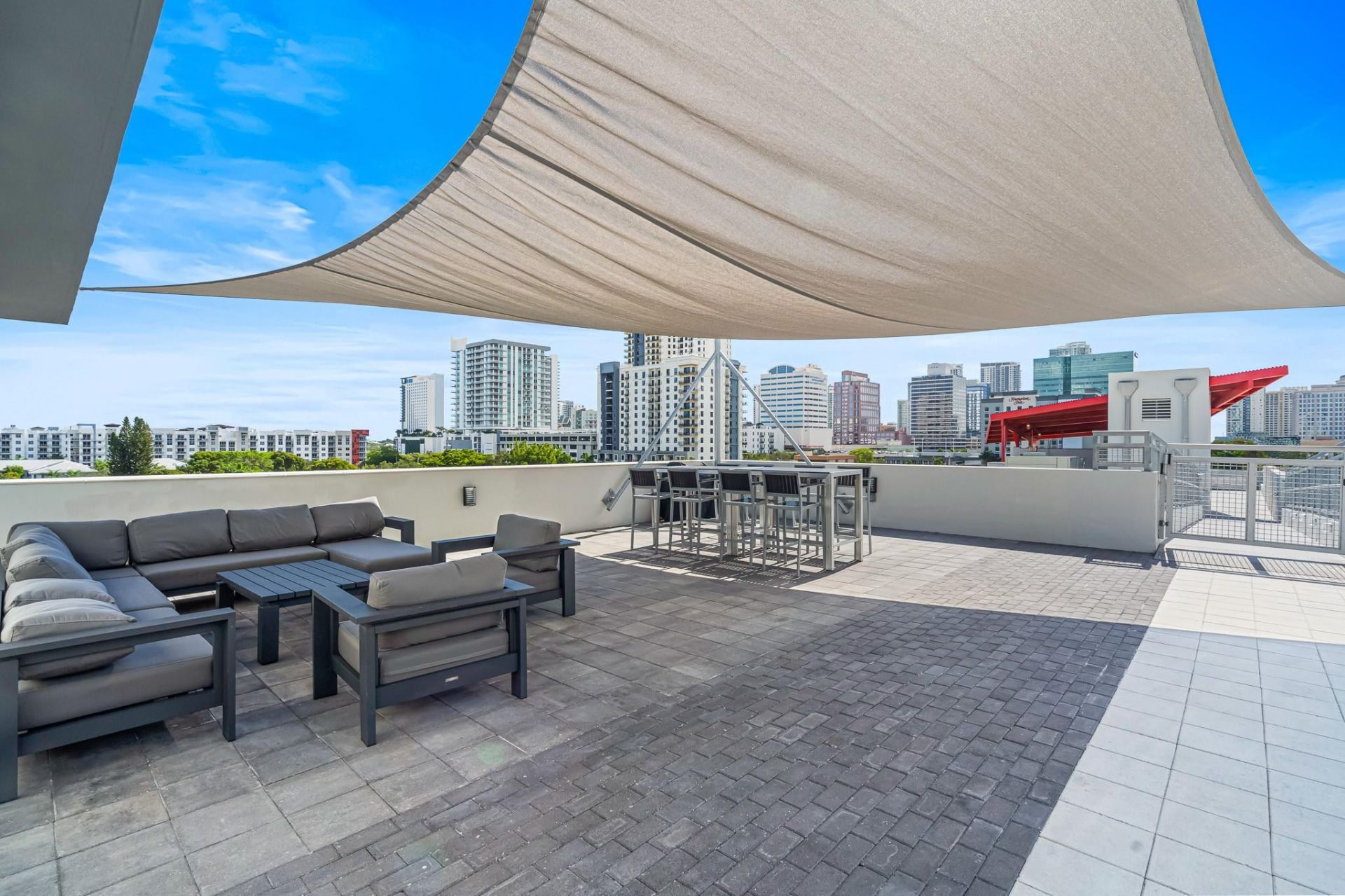 445 Andrews Avenue, Unit 202, Fort Lauderdale, FL 33301 Photo