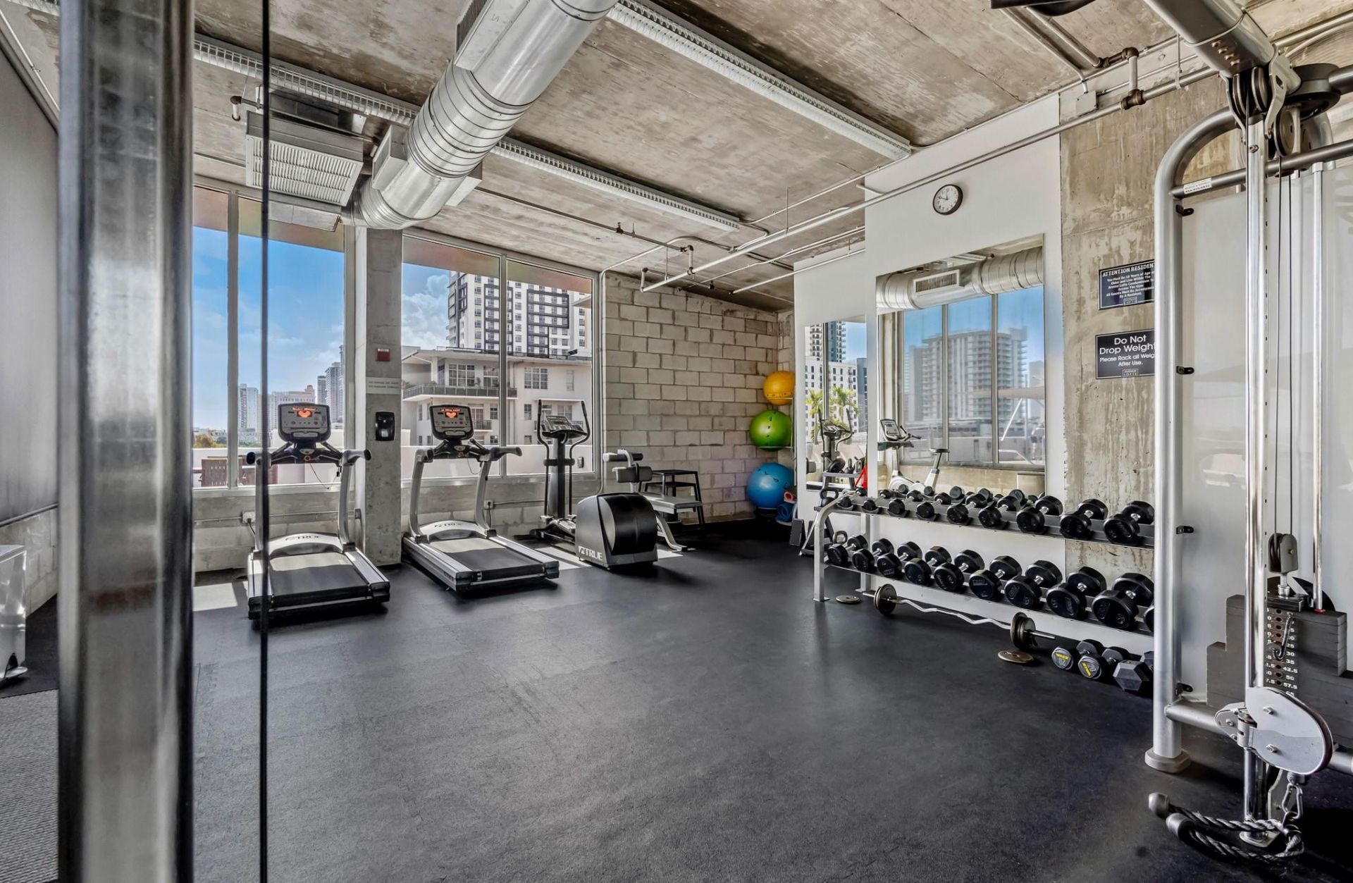 445 Andrews Avenue, Unit 202, Fort Lauderdale, FL 33301 Photo