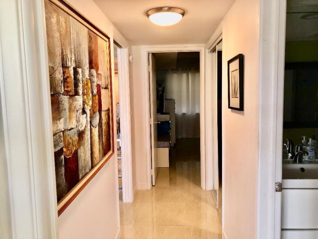 800 Cypress Grove Drive, Unit 204, Pompano Beach, FL 33069 Photo