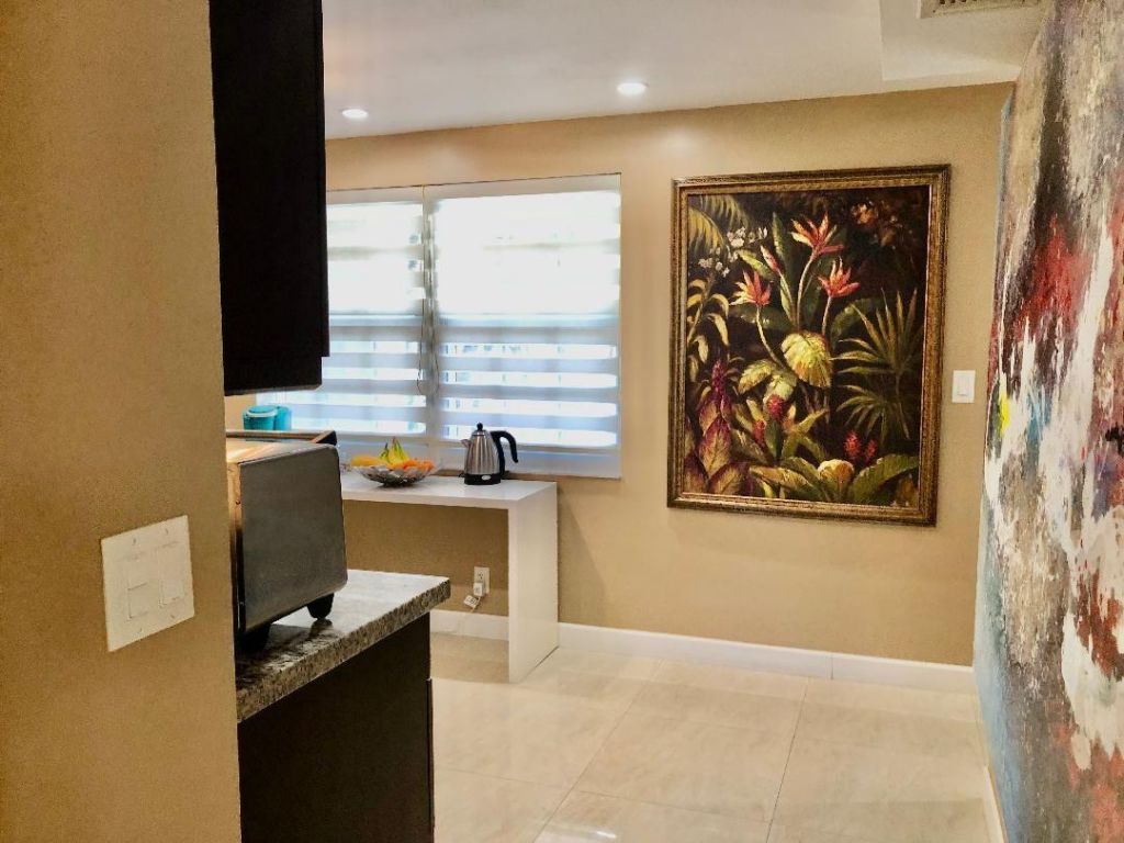 800 Cypress Grove Drive, Unit 204, Pompano Beach, FL 33069 Photo