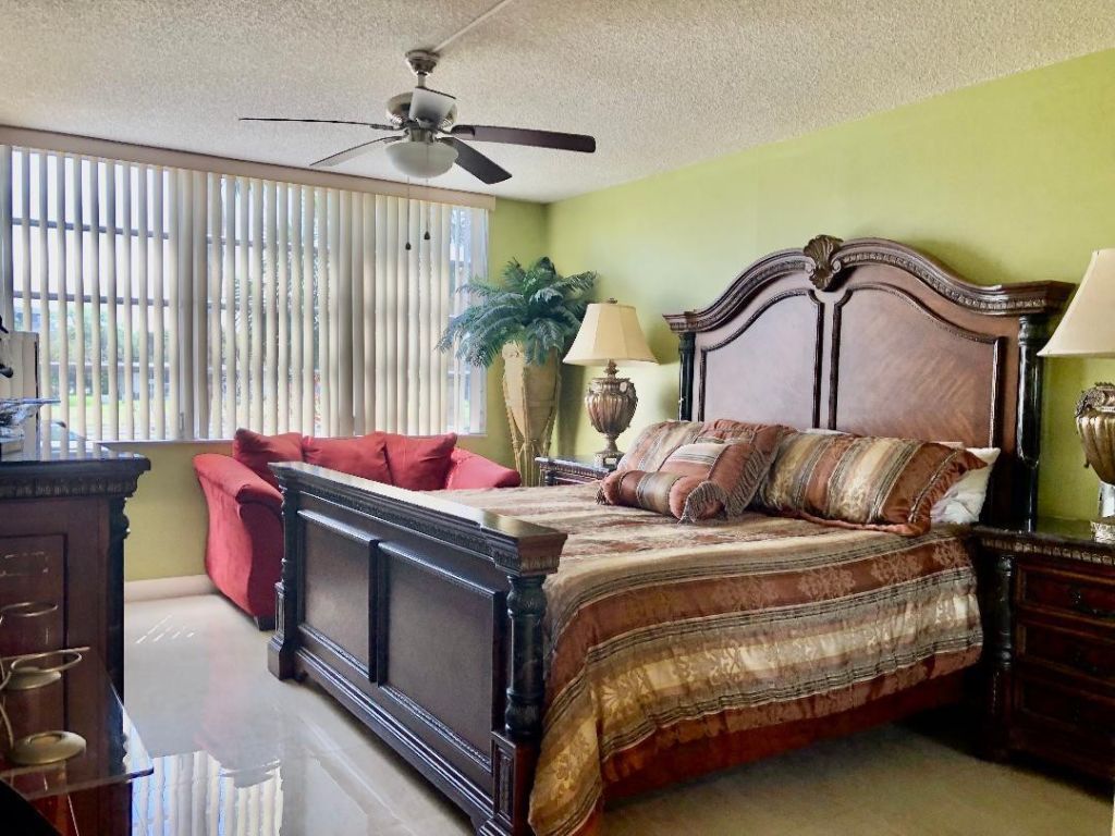 800 Cypress Grove Drive, Unit 204, Pompano Beach, FL 33069 Photo