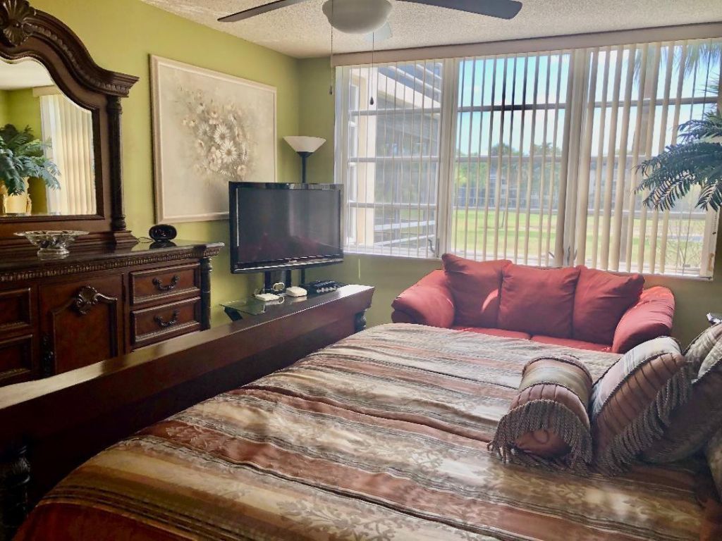 800 Cypress Grove Drive, Unit 204, Pompano Beach, FL 33069 Photo