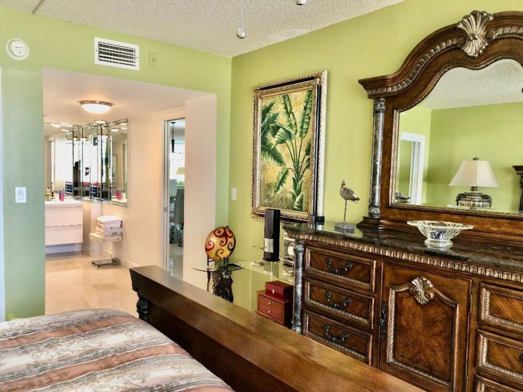 800 Cypress Grove Drive, Unit 204, Pompano Beach, FL 33069 Photo
