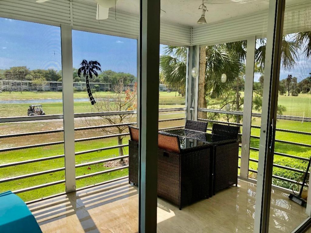 800 Cypress Grove Drive, Unit 204, Pompano Beach, FL 33069 Photo