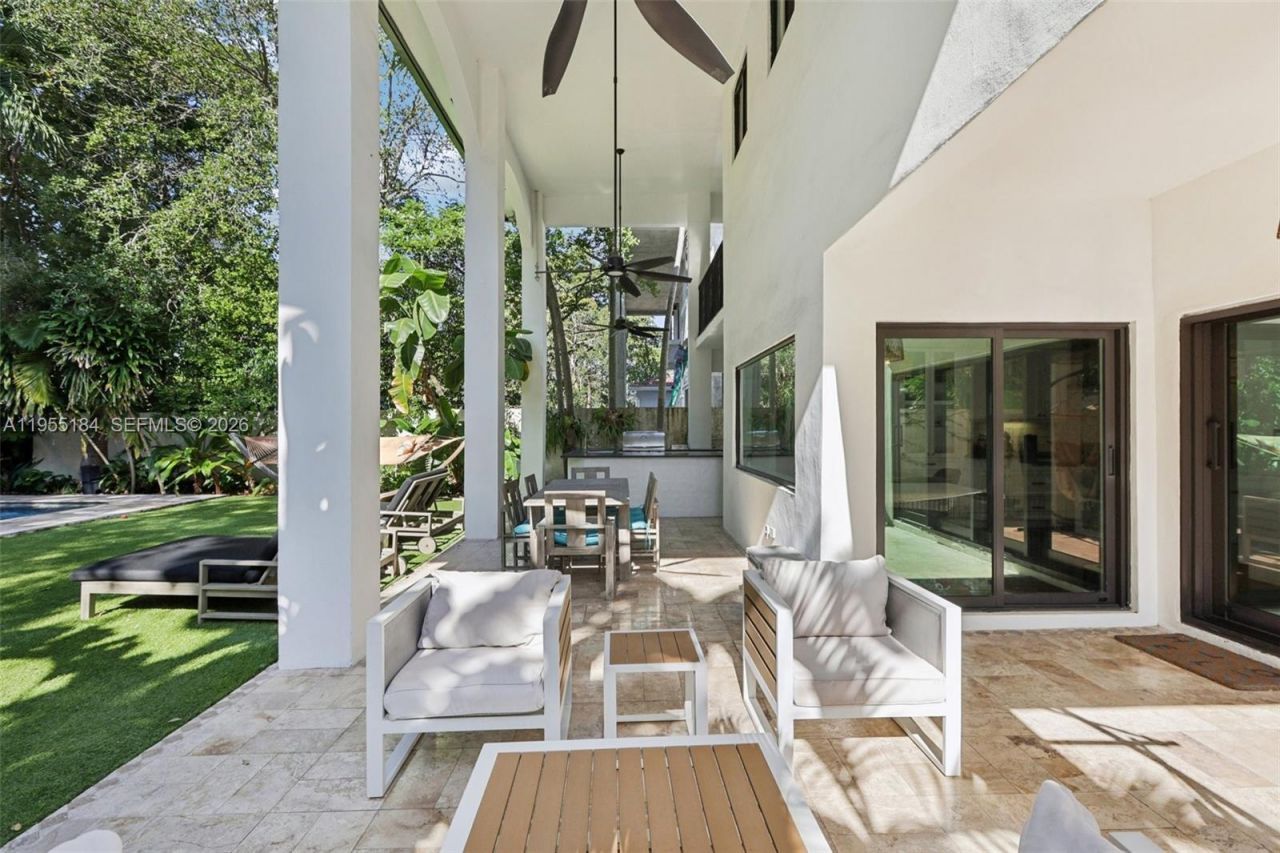 34 SW 22nd Rd, Unit NA, Miami, FL 33129 Photo