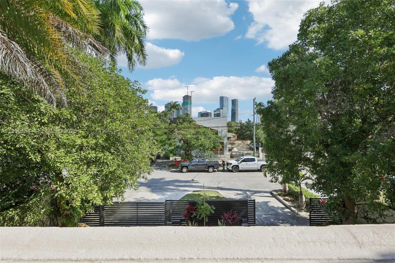 34 SW 22nd Rd, Unit NA, Miami, FL 33129 Photo